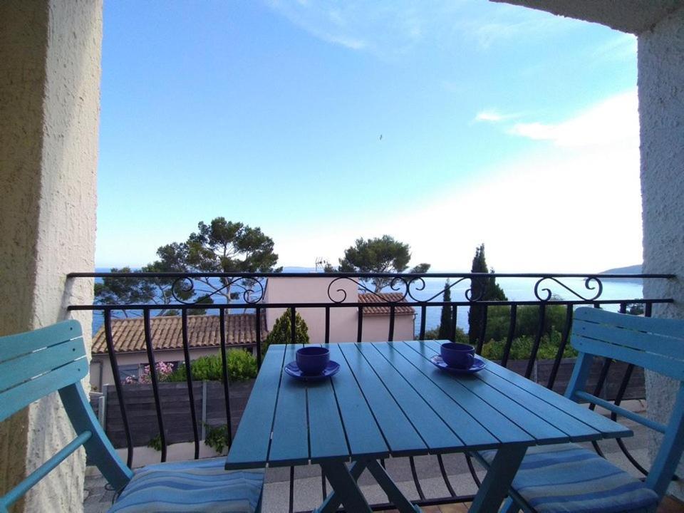 Joli 2 Pieces 4 Personnes Vue Mer Cavalaire-sur-Mer Exterior foto